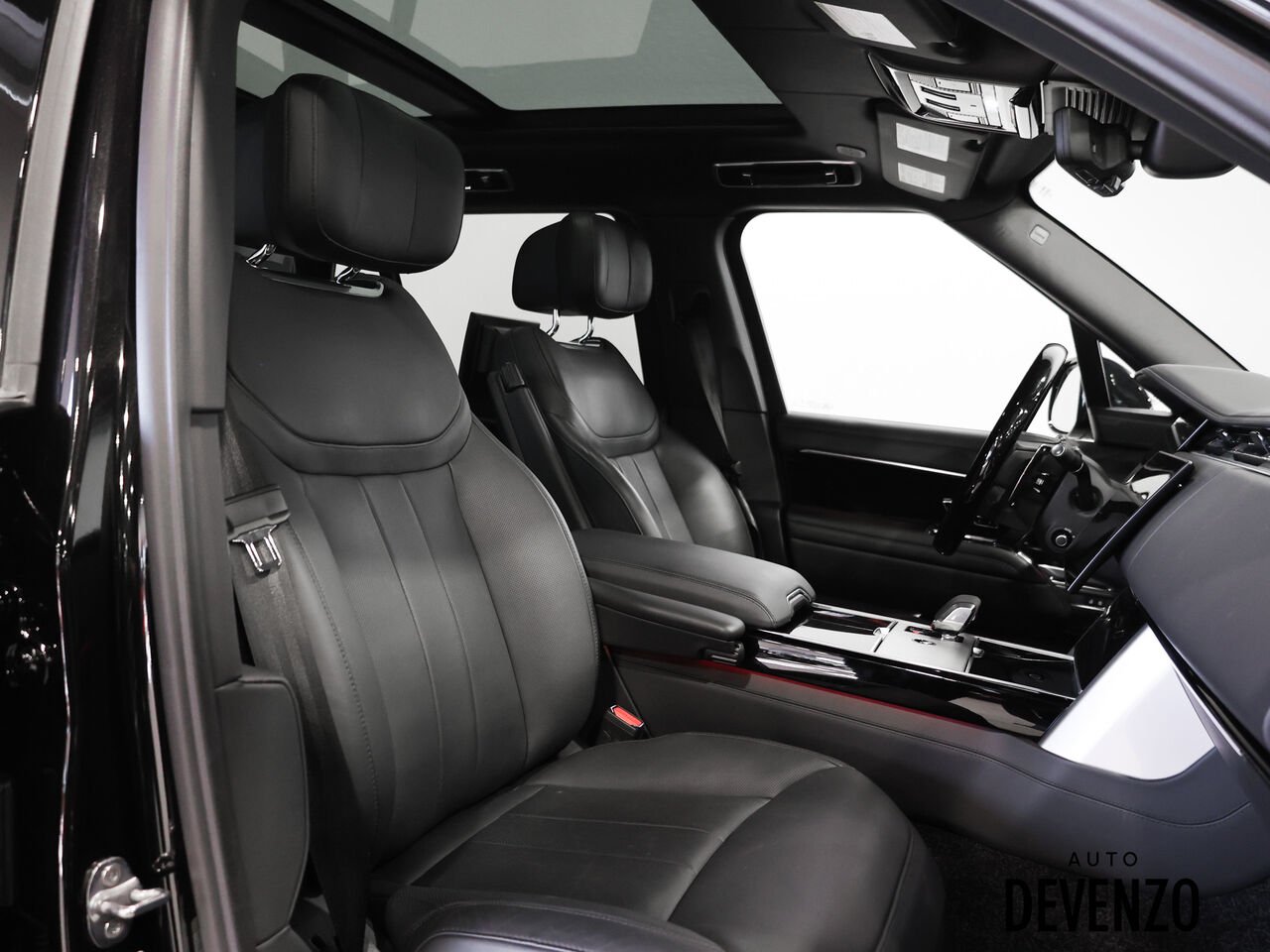 2024 Land Rover Range Rover Black Saint-Eustache - photo #8
