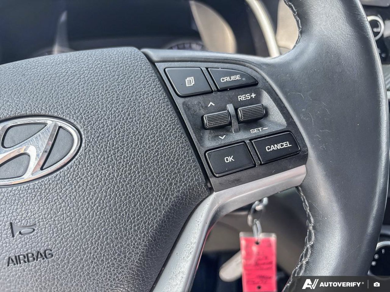 2019 Hyundai Tucson KM8J3CA48KU973097 Red Mirabel - photo #18