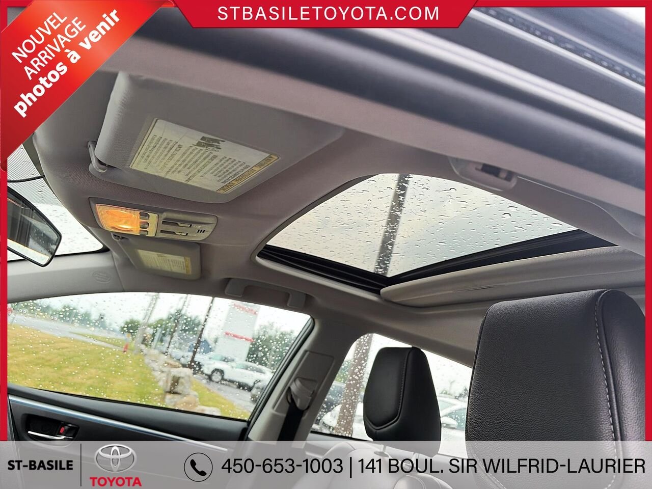 TOYOTA COROLLA 2016 Noir Saint-Basile-le-Grand - photo #6