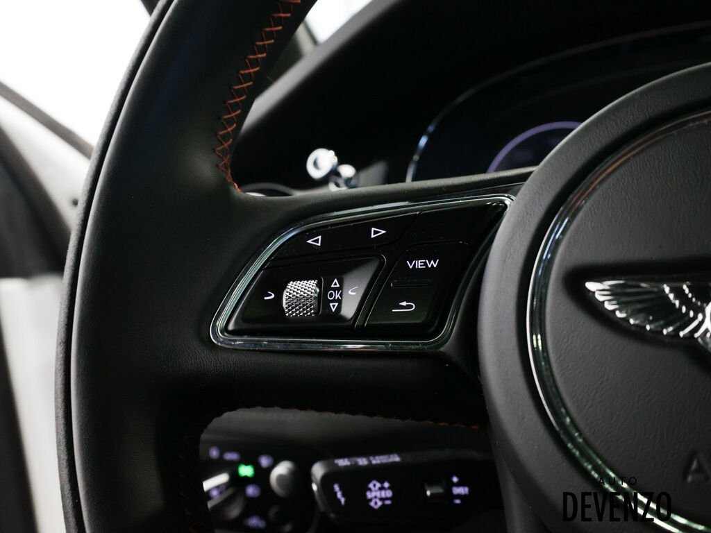 Bentley Bentayga 2021 Blanc Saint-Eustache - photo #19