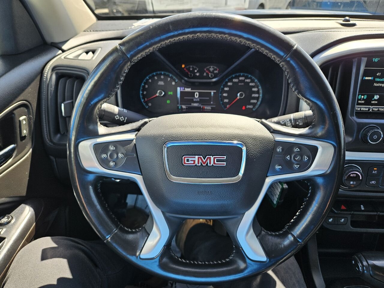 GMC Canyon SLE cabine multiplace 4RM, 128,3 po 2018 Noir Thetford Mines - photo #8