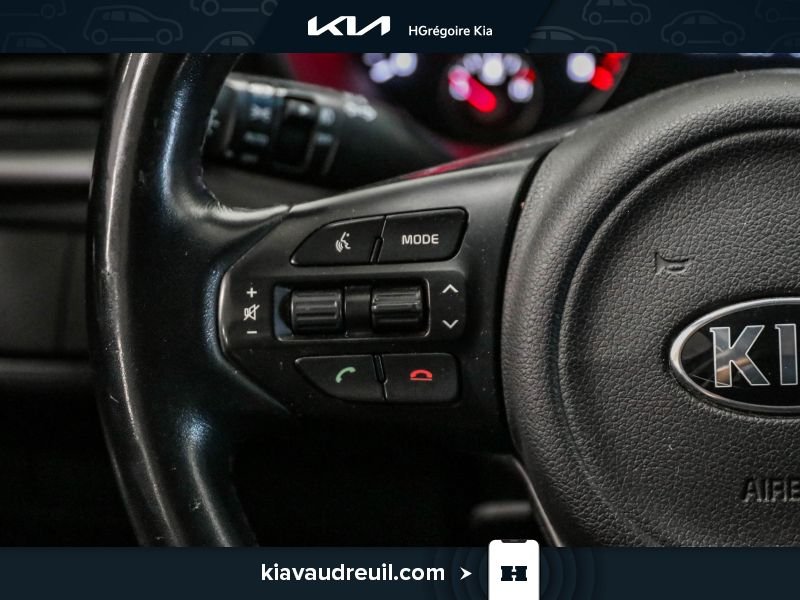2017 Kia Sorento Blue Laval - photo #15