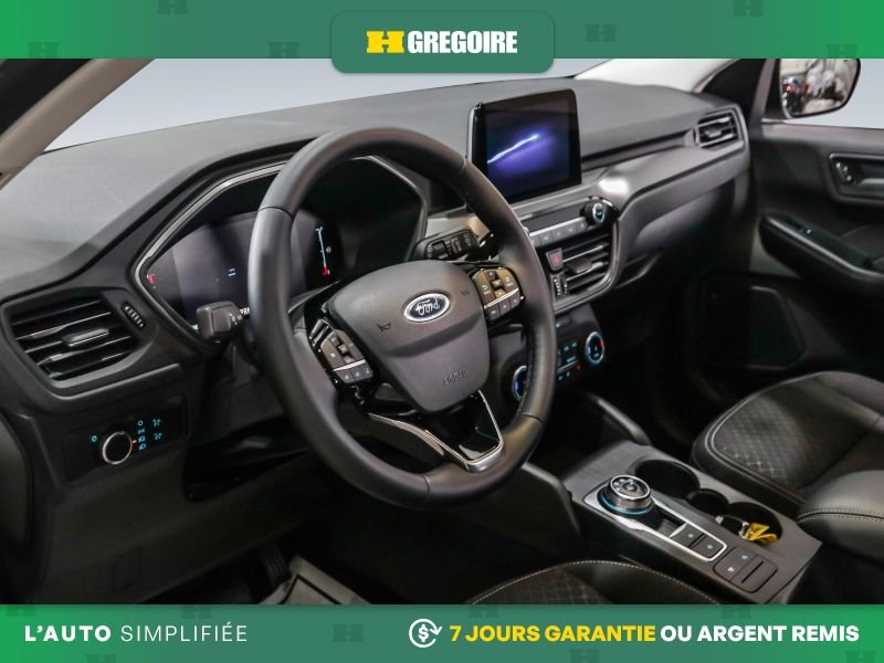 2025 Ford Escape Grey Laval - photo #8