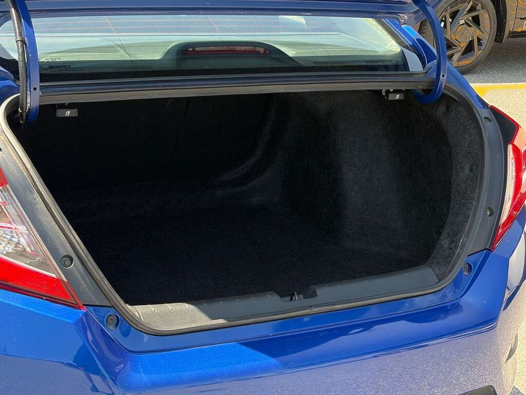 Honda Civic Sedan 2018 Bleu Gatineau - photo #17