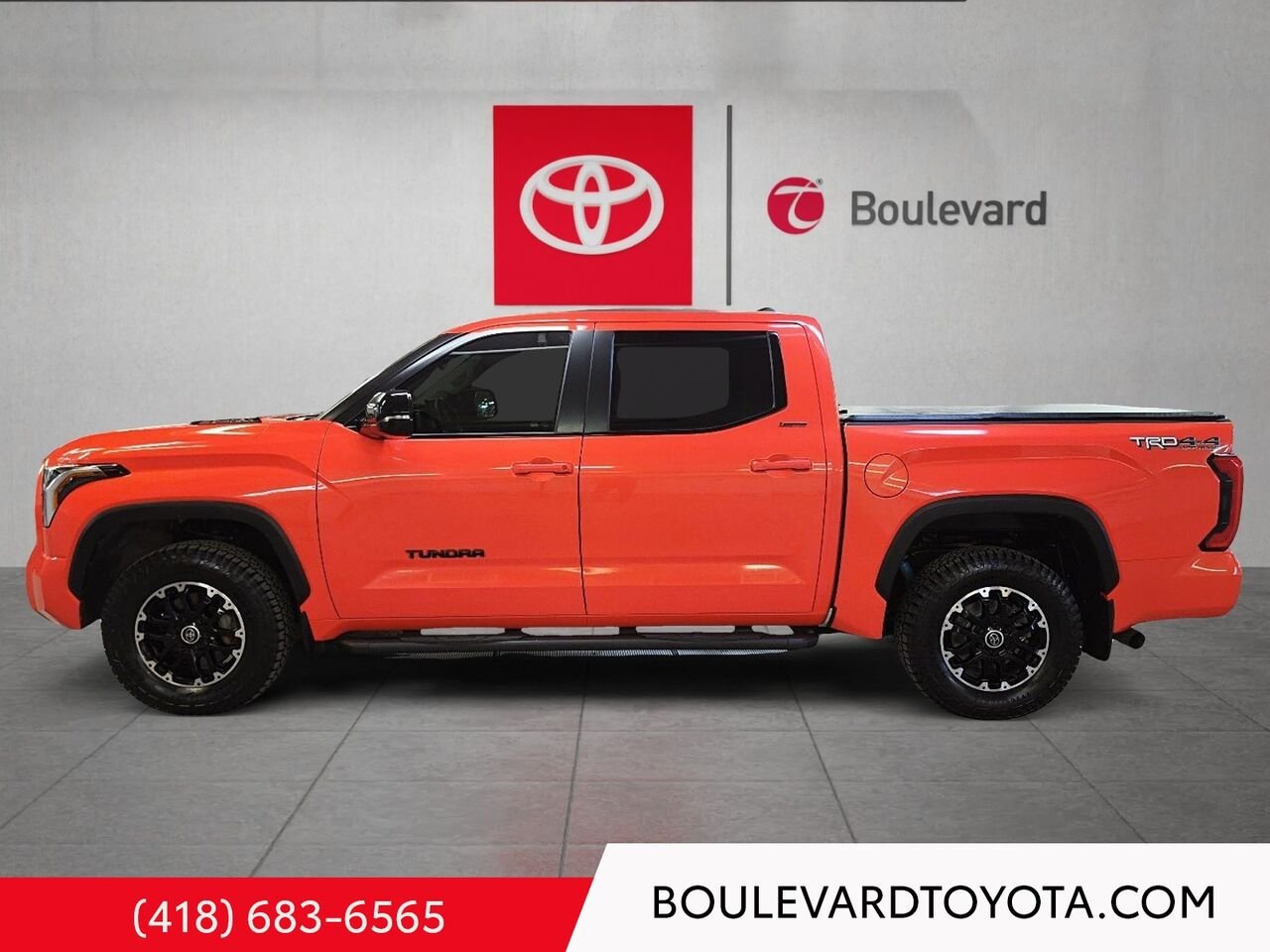 Toyota Tundra 99288A-64 | LIMITED HYBRIDE CREWMAX 4x4 2024 Orange solaire Québec - photo #6