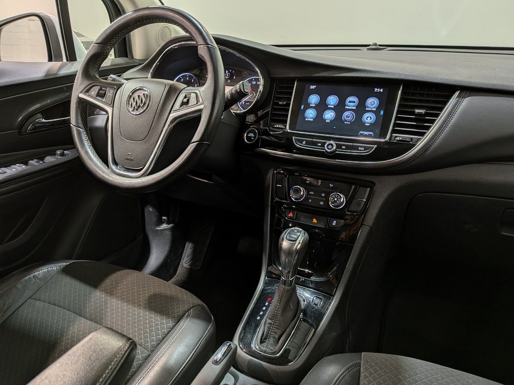 2017 Buick Encore FWD 4dr Sport Touring Silver Val-David - photo #17