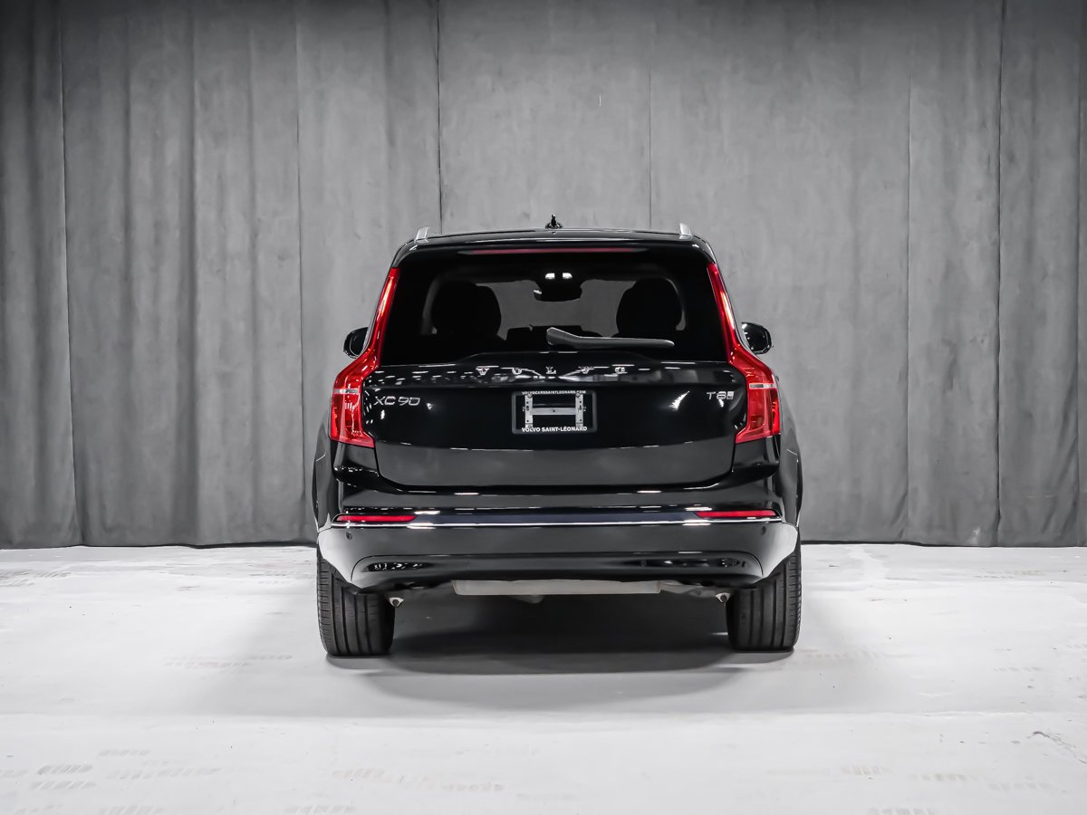 2025 Volvo XC90 Plug-In Hybrid T8 ULTRA BRIGHT Black Montreal - photo #4