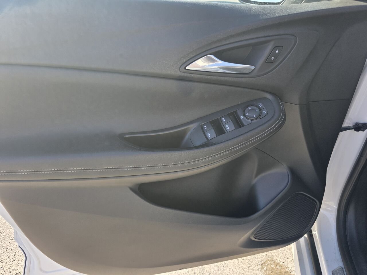 2022 Buick Encore GX Preferred White Rouyn-Noranda - photo #8