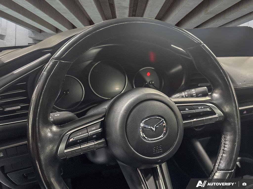 2022 Mazda Mazda3 Sport 2600539B | GS Grey Edmonton - photo #13