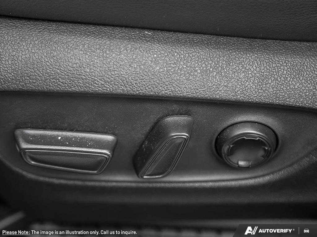 2026 Toyota Sienna 5TDGSKFCXTS273955 Heavy Metal Sherbrooke - photo #23