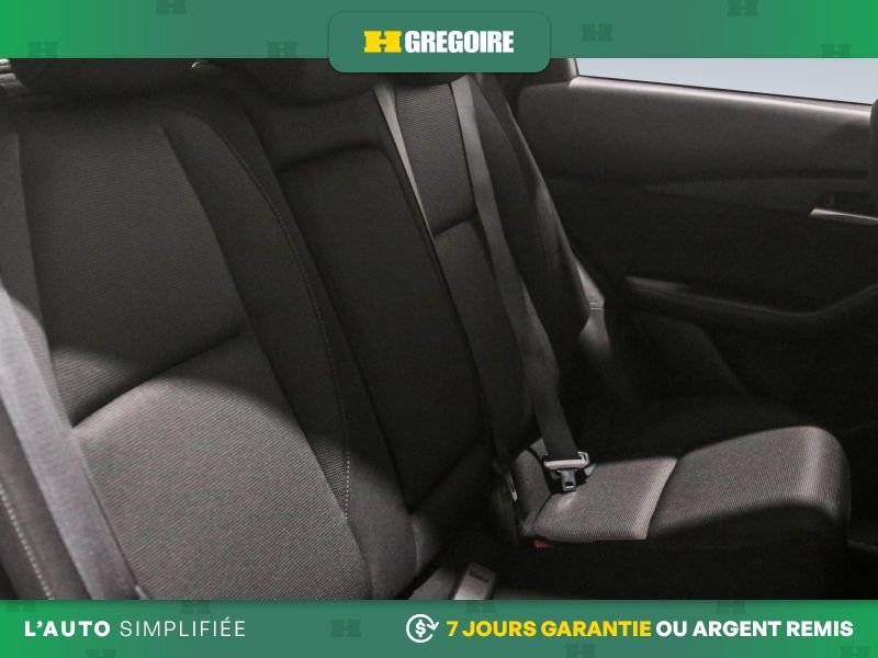 2024 Mazda CX-30 White Laval - photo #27