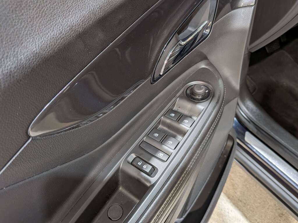 2021 Buick Encore FWD 4dr Preferred Black Val-David - photo #24
