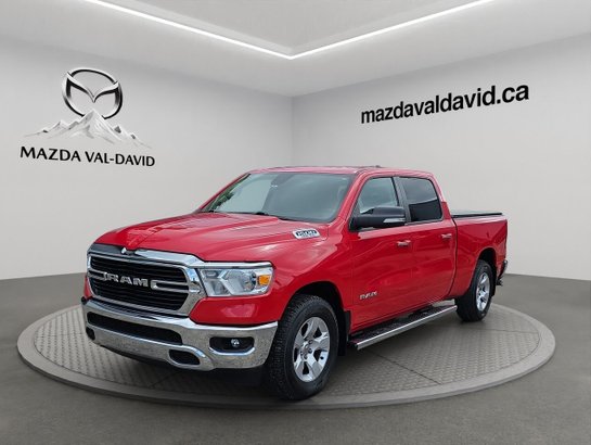 2019 Ram 1500 Big Horn cabine d'équipe 4x4 caisse de 6 pi 4 po Red