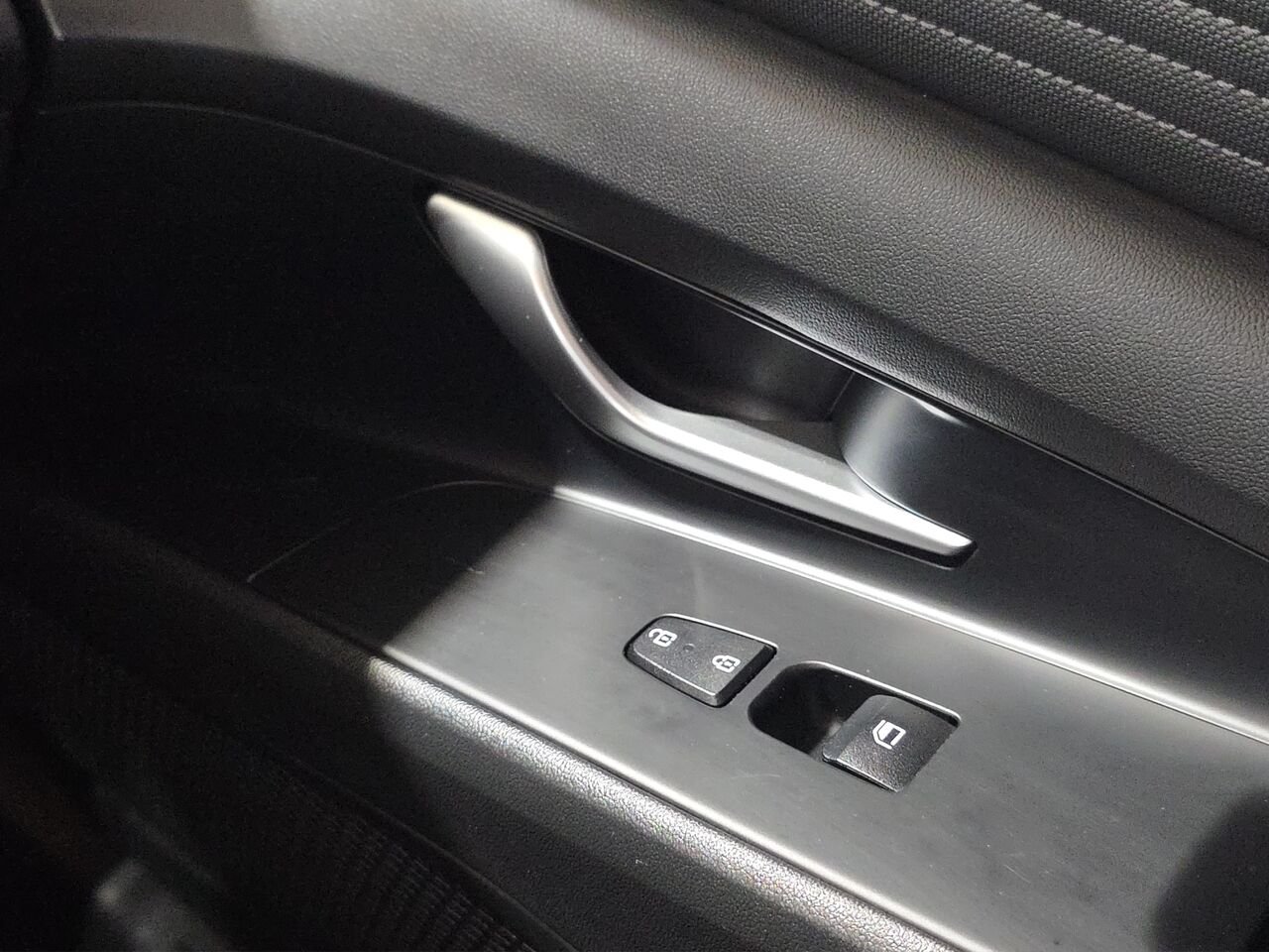 2024 Hyundai Elantra Preferred IVT, Bluetooth, Commande audio au volant, volant chauffant Black Val-David - photo #19