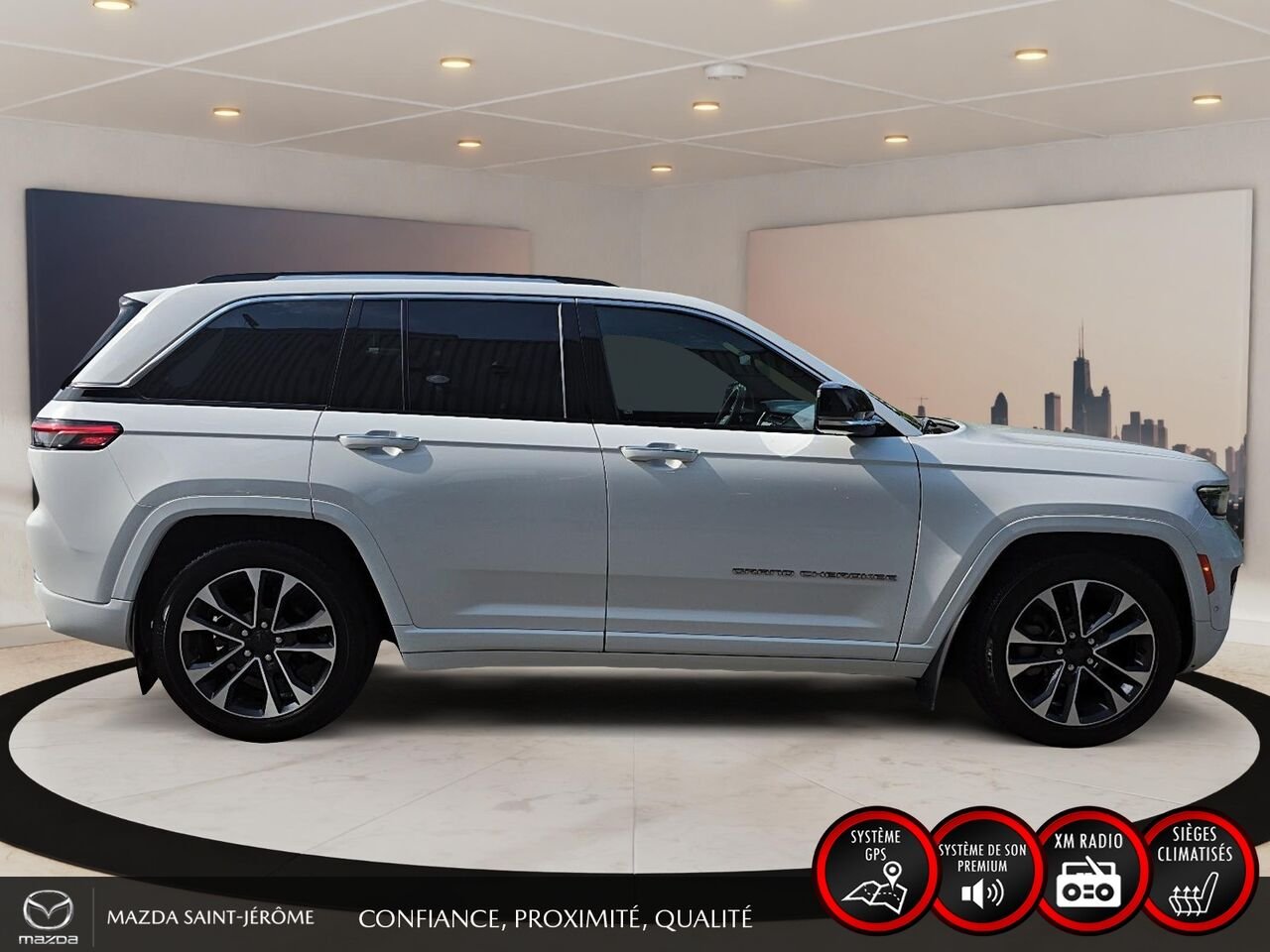 2023 Jeep Grand Cherokee Overland | TOIT PANORAMIQUE | CUIR | 4X4 | White Saint-Jérôme - photo #4