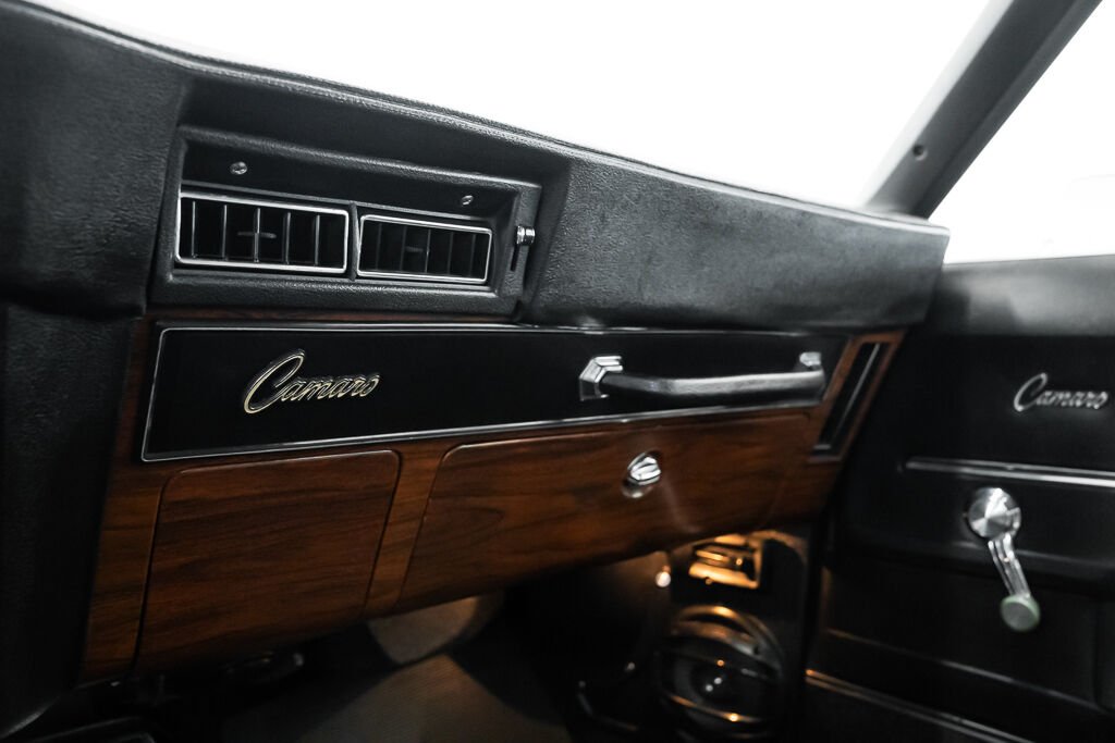 Chevrolet Camaro *PRIX EN USD* CAR IN MILES 1969 Argent Montréal - photo #23