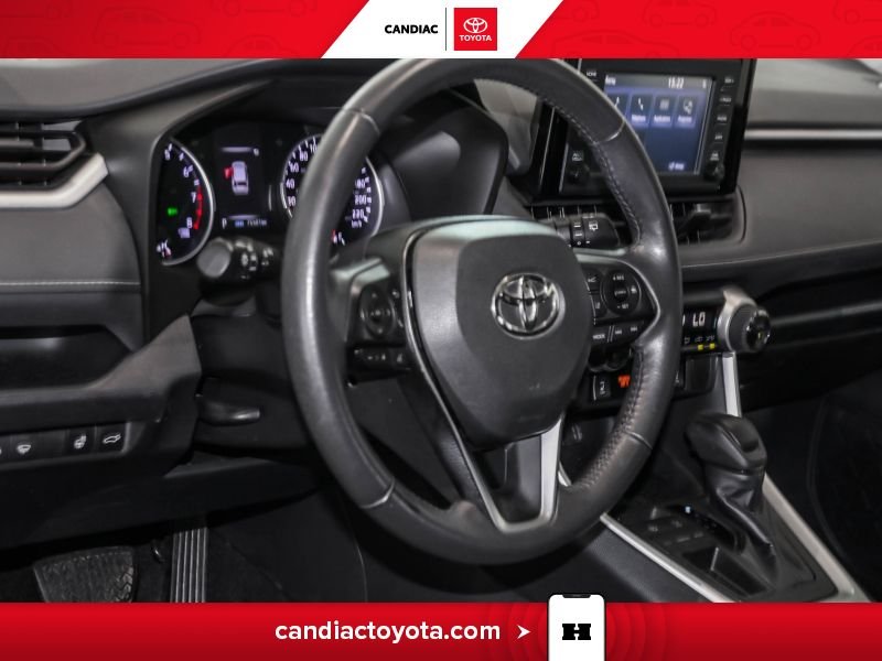 2019 Toyota Rav 4 Blue Blainville - photo #15