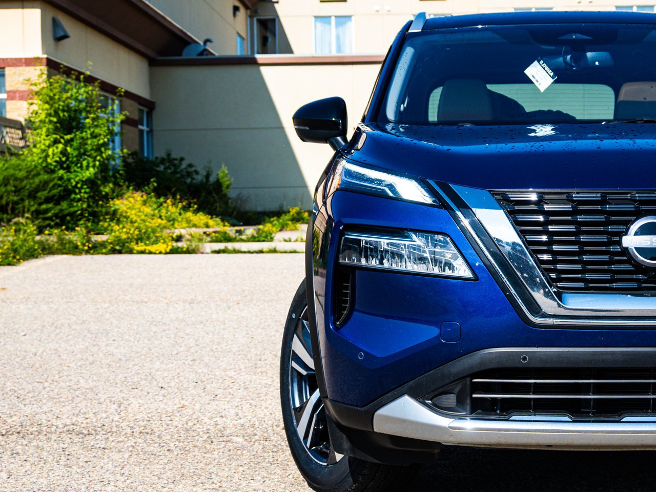 2023 Nissan Rogue AWD Platinum Blue Sherwood Park - photo #5
