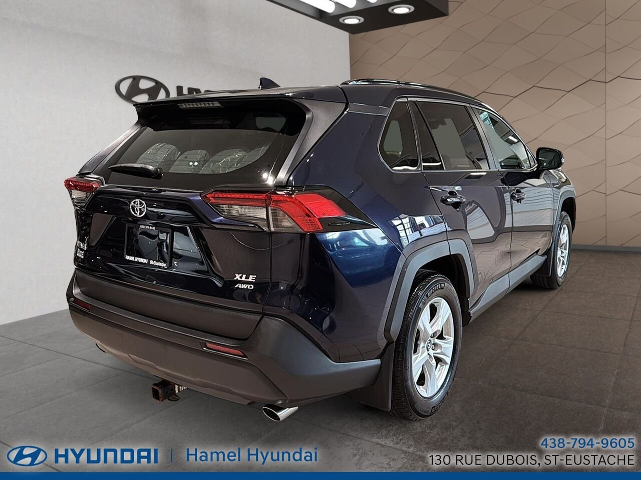 2019 Toyota RAV4 Blue Saint-Eustache - photo #2
