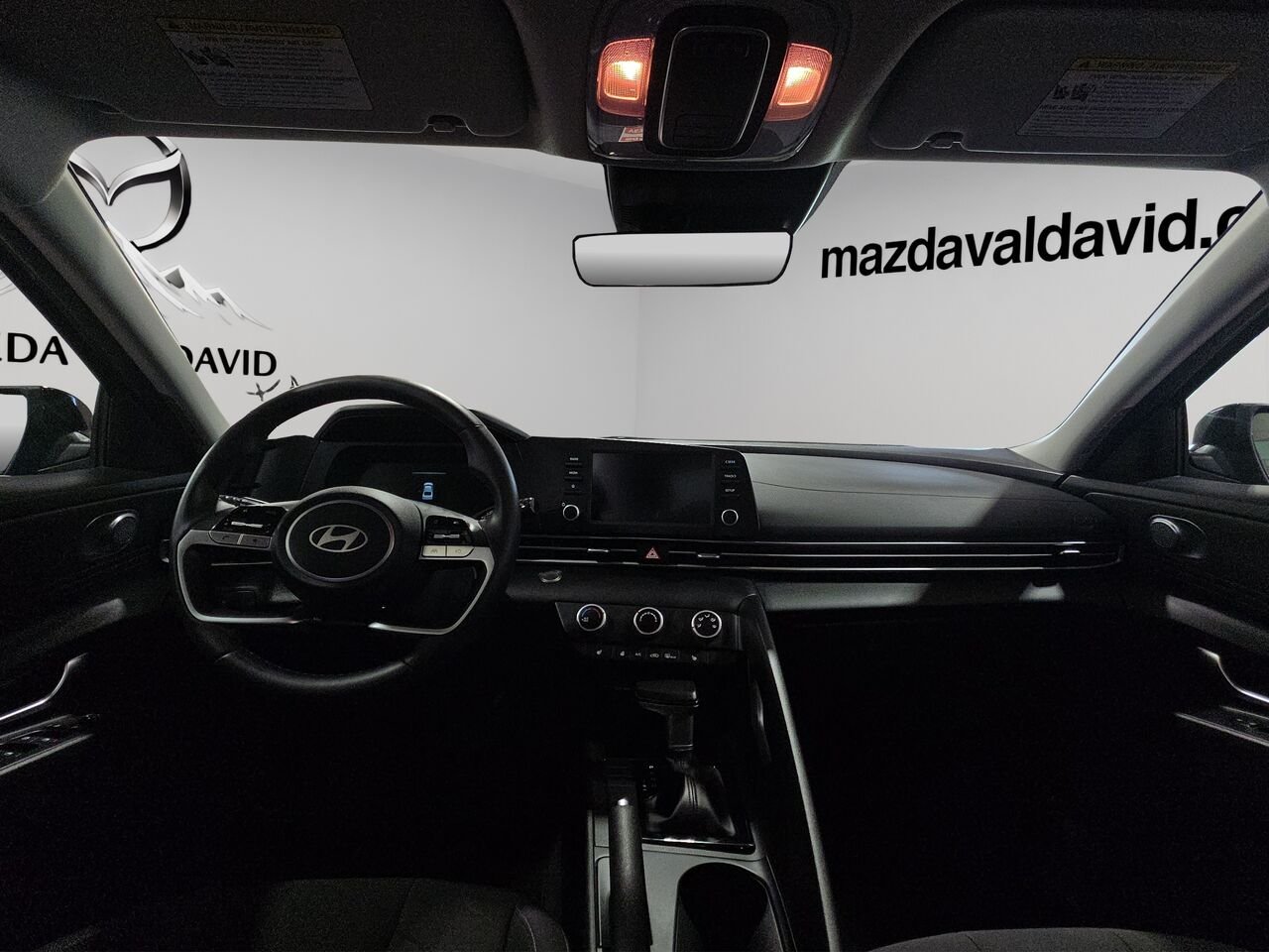 2024 Hyundai Elantra Preferred IVT, Bluetooth, Commande audio au volant, volant chauffant Black Val-David - photo #7