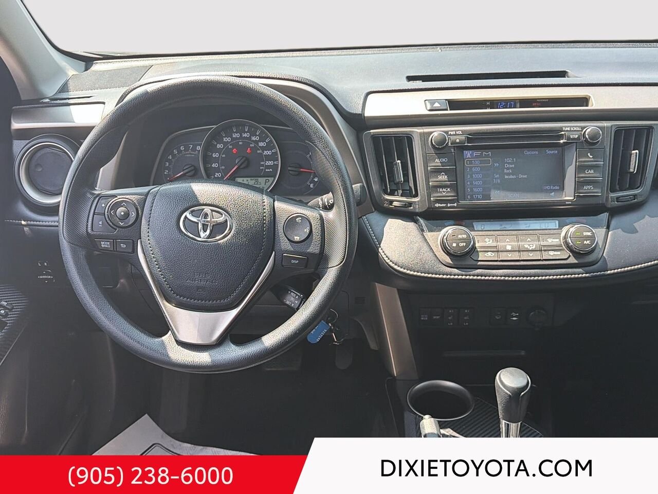 2013 Toyota RAV4 XLE FWD / CLEAN CARFAX Grey Mississauga - photo #16
