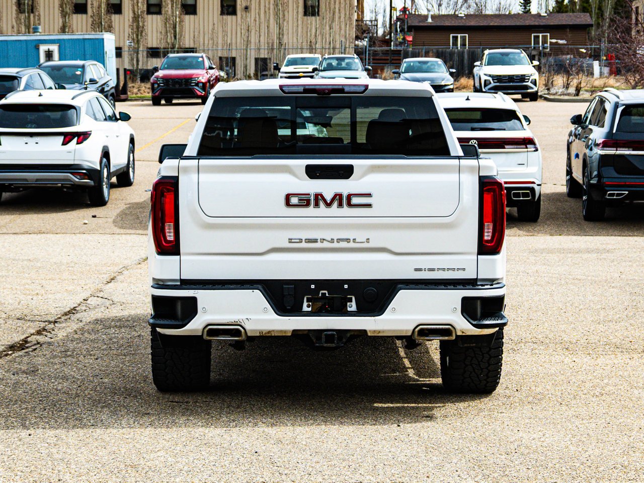2021 GMC Sierra 1500 4WD Crew Cab 147 Denali White Sherwood Park - photo #11