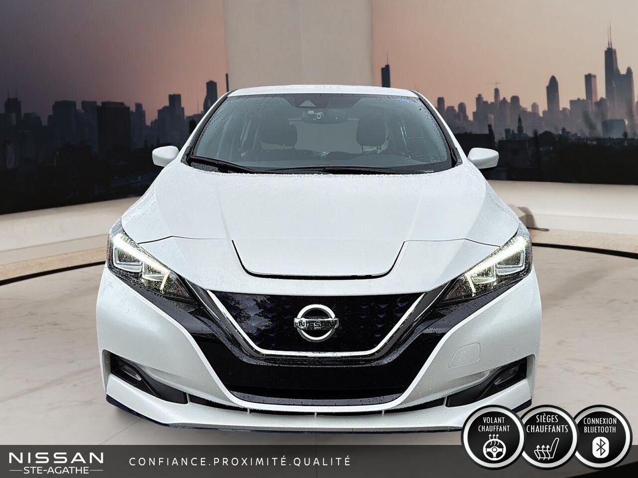 Nissan LEAF 2021 Blanc Saint-Jérôme - photo #1