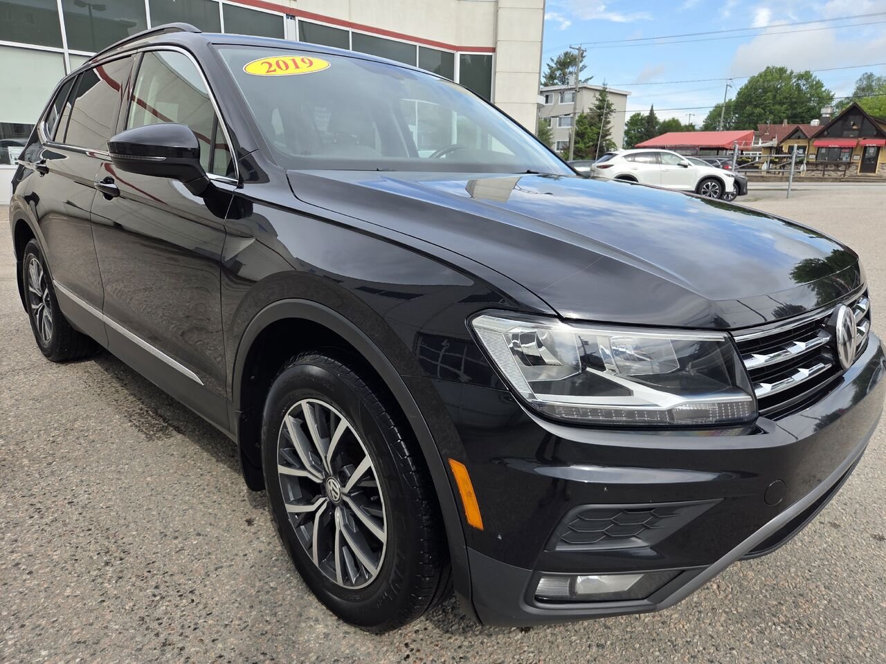 2019 VOLKSWAGEN TIGUAN Black Amos - photo #2