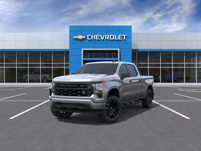 CHEVROLET Silverado 1500 K1500 SILVERADO CREW CAB CUSTOM STD/BOX (1CX) 2026 GRIS STERLING METALLISE Rivière-du-Loup - photo #0