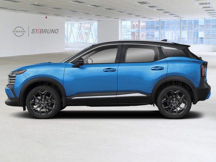 2026 Nissan Kicks 2026 Artic Ice Blue Metallic/Super Black