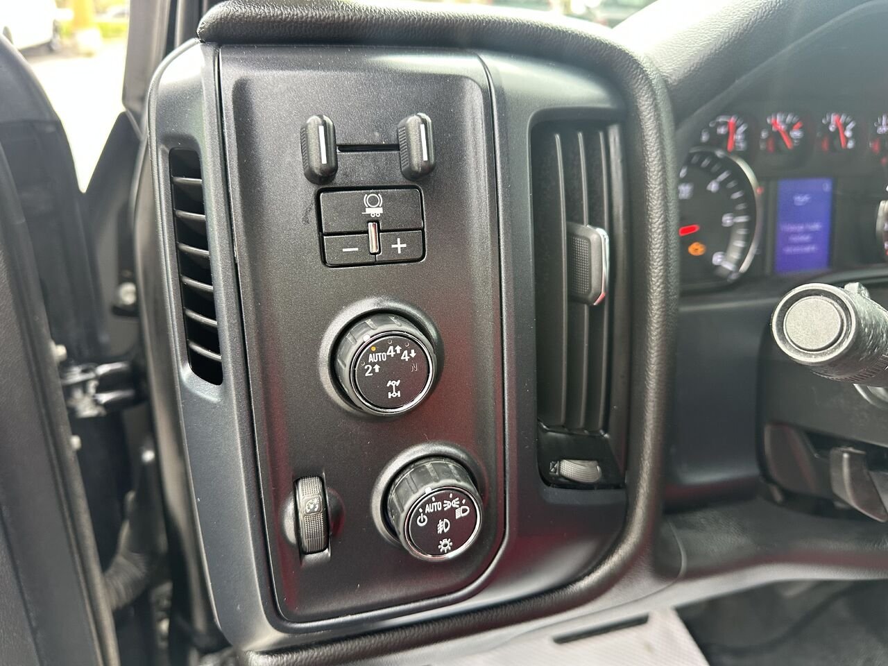 GMC SIERRA LIMITED K1500 cabine double 4RM 2019 Noir Ottawa & Gatineau - photo #3