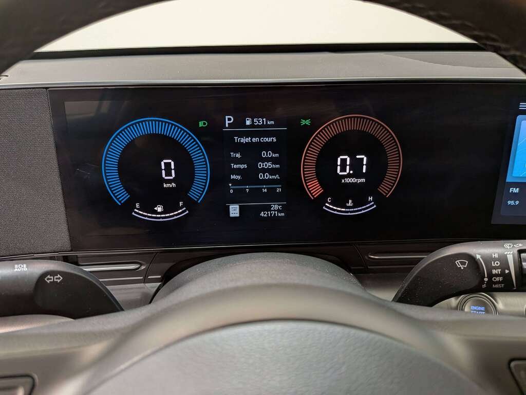 Hyundai Kona 2.0L Preferred AWD w/Trend Package 2025 Blanc Val-David - photo #16