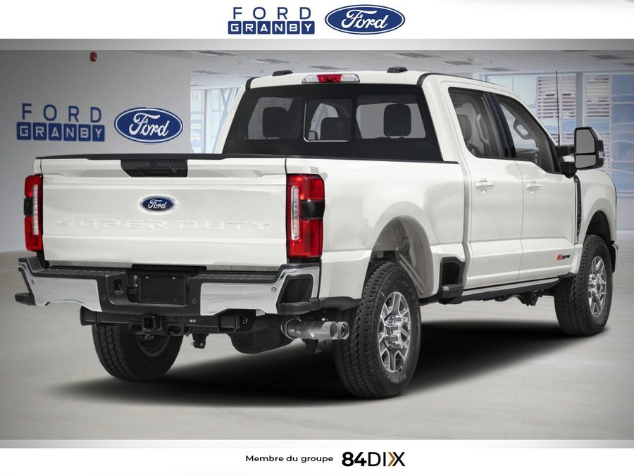 Ford Super Duty F-250 SRW LARIAT cabine 6 places 4RM caisse de 8 pi 2026 Blanc astral métallisé trois couches