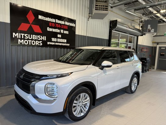 Mitsubishi Outlander ES S-AWC 2022 Blanc