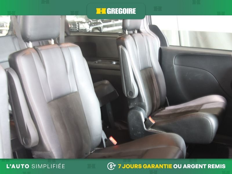 Dodge GR Caravan 821265 | Premium Plus AUTO A/C MAGS CUIR CAM RECUL BLUETOOT 2020 Gris Laval - photo #28
