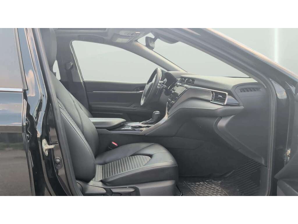 Toyota Camry 2019 Noir Gatineau - photo #25