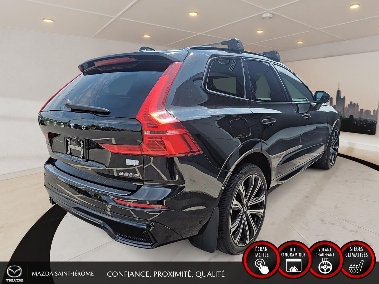 2022 Volvo XC60 Recharge T8 R-Design hybride rechargeable | POLESTAR | TOIT PANORAMIQUE | AWD | CUIR | Black Saint-Jérôme - photo #5