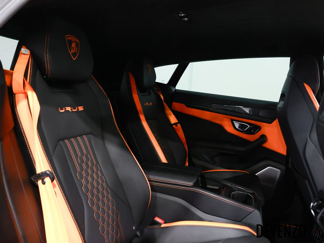 Lamborghini Urus 2023 Orange Saint-Eustache - photo #13