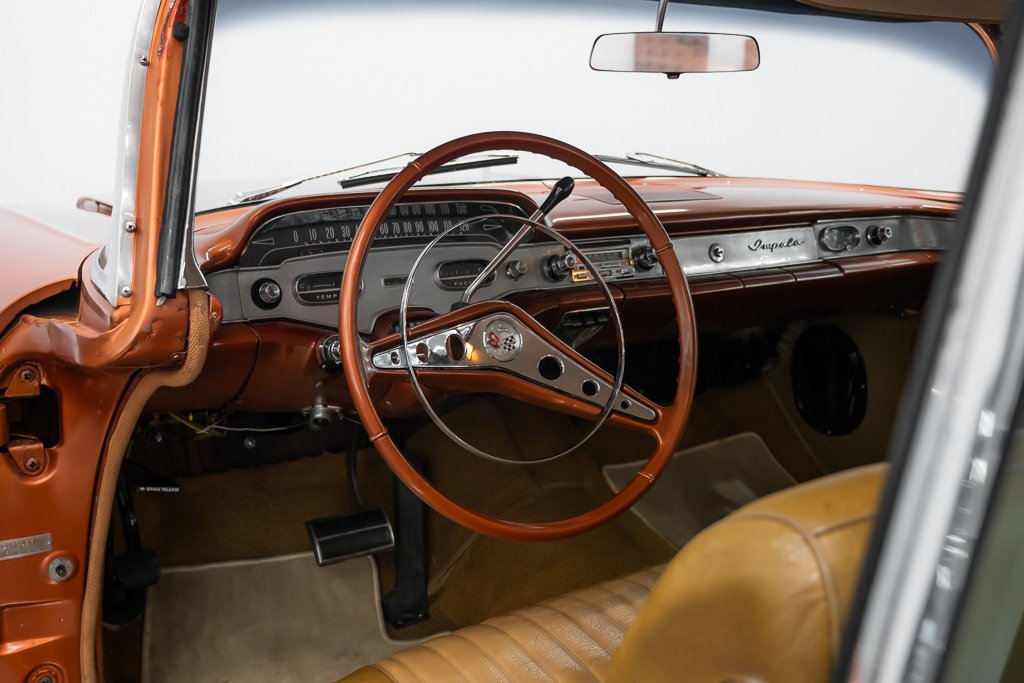 1958 Chevrolet Impala Bronze Montreal - photo #13