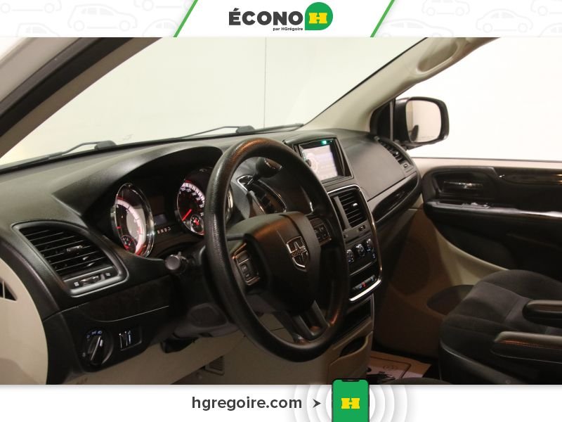 2017 Dodge GR Caravan White Laval - photo #9