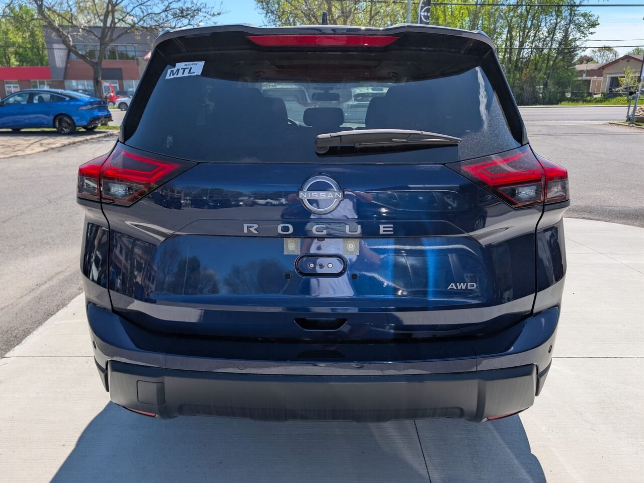 2026 Nissan Rogue ROGUE SV TOIT OUVRANT Deep Ocean Blue Châteauguay - photo #9