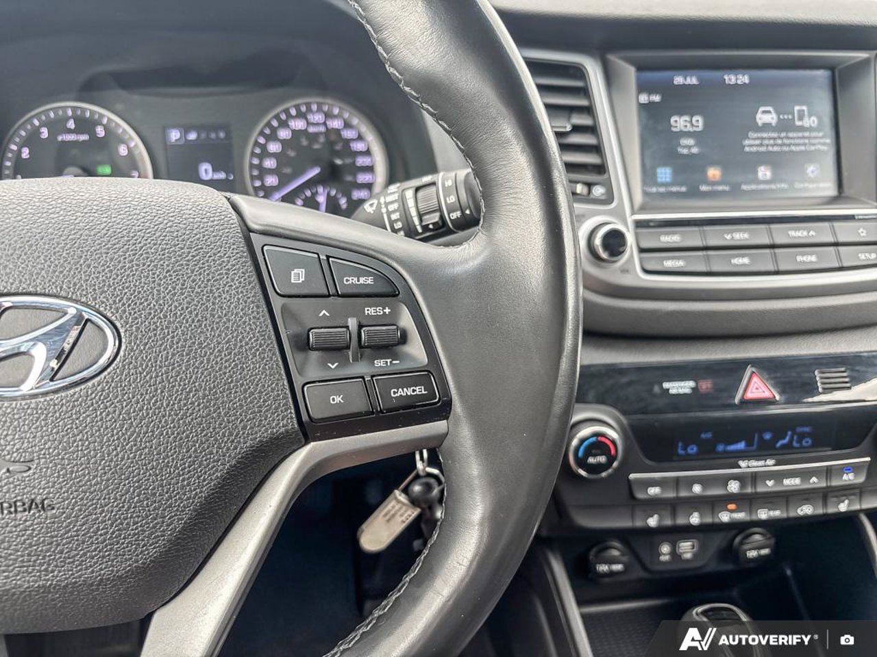 Hyundai Tucson KM8J3CA42JU790048 2018 Gris Mirabel - photo #18
