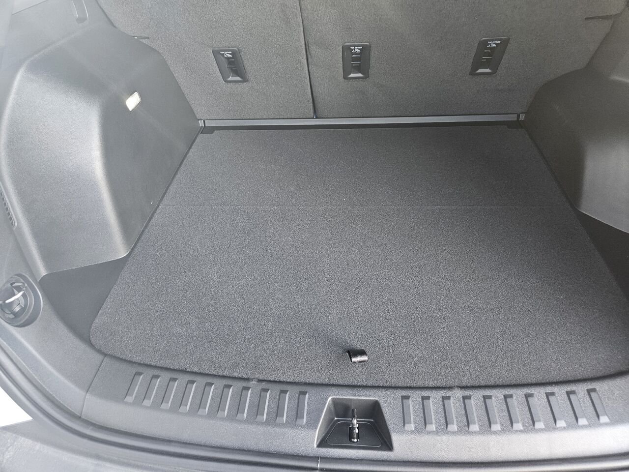 2026 Chevrolet Equinox RS 4 portes TI Polar White Tricoat Thetford Mines - photo #16