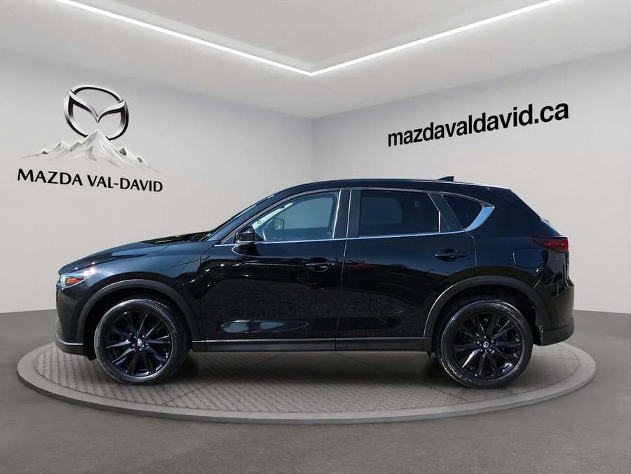 2023 Mazda CX-5 Édition Kuro TI, sièges en cuir, Toit ouvrant, Volant chauffant Black