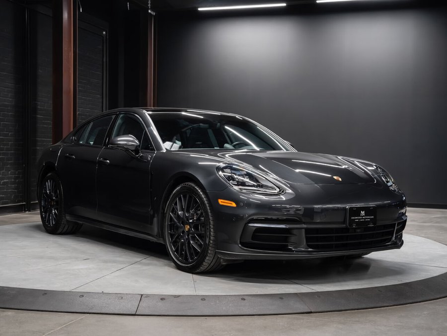 2019 Porsche Panamera 2019 Grey