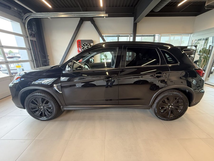 2022 Mitsubishi RVR LE AWC, Entrée sans clef, Apple Carplay/Android Auto Black