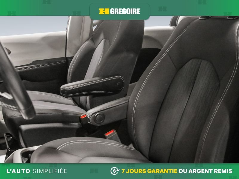 Chrysler Grand Caravan 726362A | SXT 2WD AUTO AC GR ELECT MAGS CAM RECUL BLEUTOOTH 2021 Argent Laval - photo #13