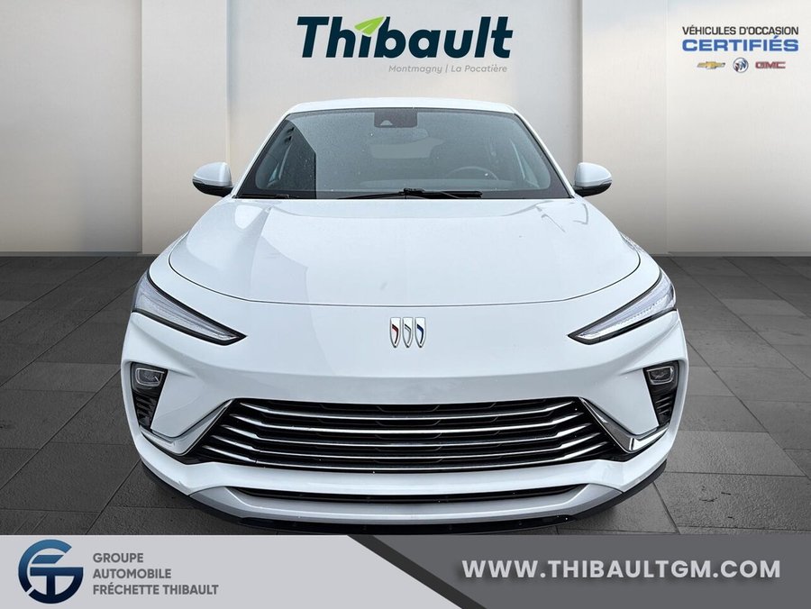 BUICK ENVISTA PREFERRED Privilégiée 4 portes TA 2024 Blanc