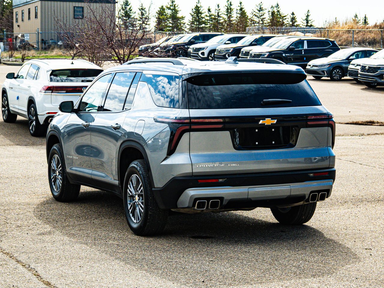 2026 Chevrolet Traverse AWD 4dr LT Grey Sherwood Park - photo #10