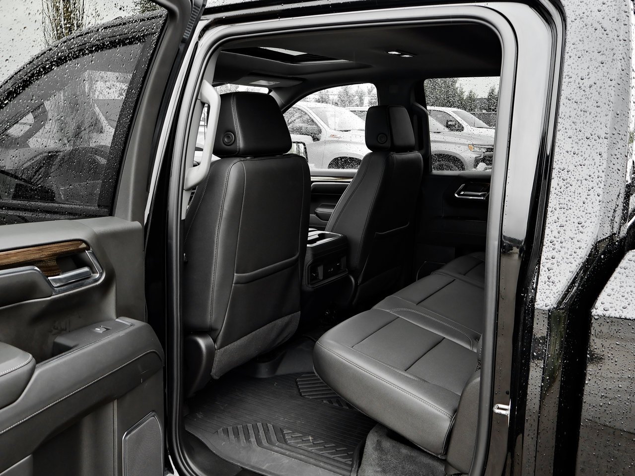 2024 Chevrolet Silverado 1500 4WD Crew Cab 147 RST Black Sherwood Park - photo #27